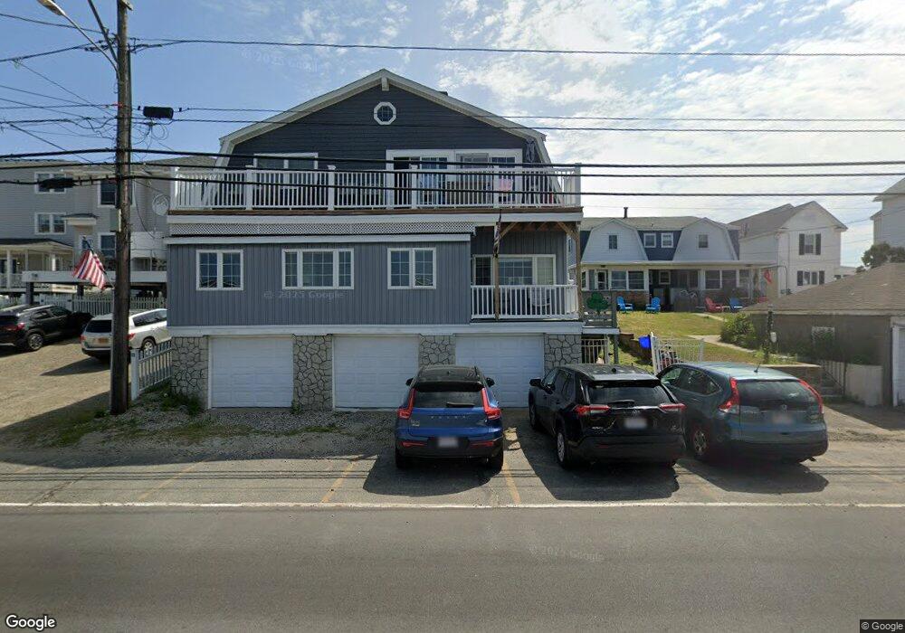 218 N End Blvd, Salisbury, MA 01952 - photo 1