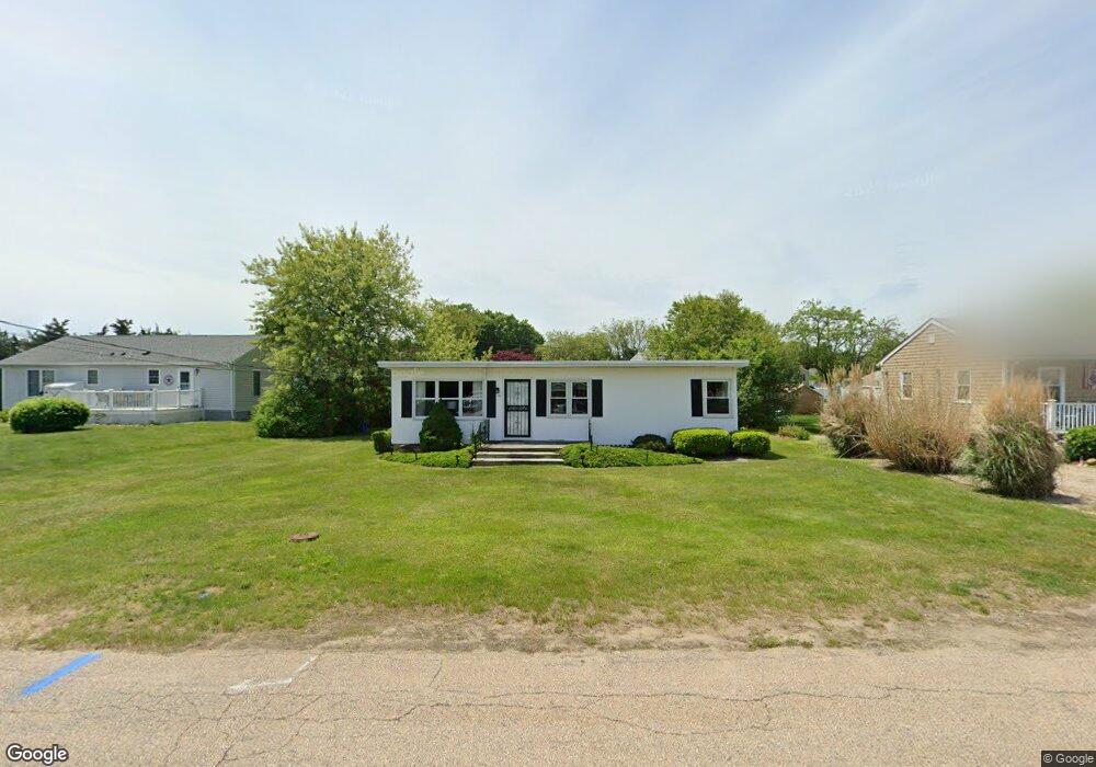 34 Fishermans Ave, Westerly, RI 02891 - photo 1