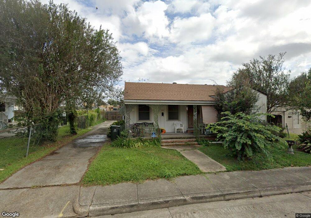 141 Columbus St, Houma, LA 70360 - photo 1