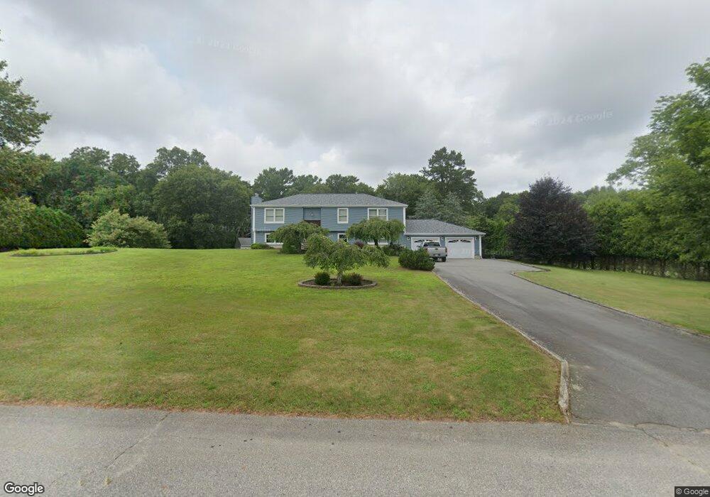 19 Longmeadow Rd, North Dartmouth, MA 02747 - photo 1