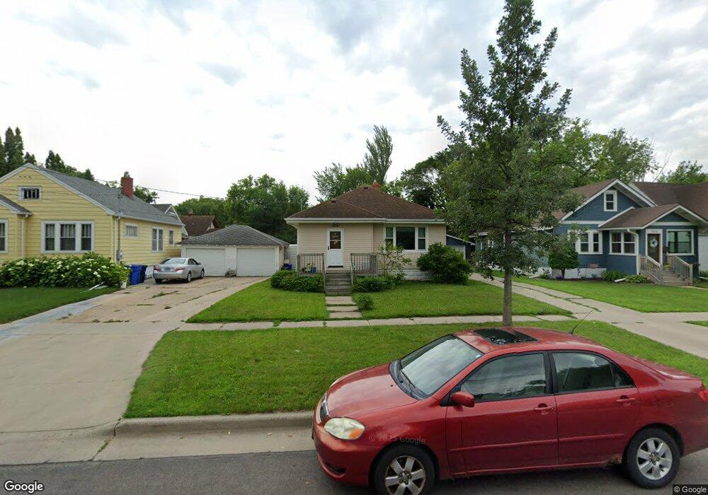 1410 9th Ave S, Fargo, ND 58103 - photo 1