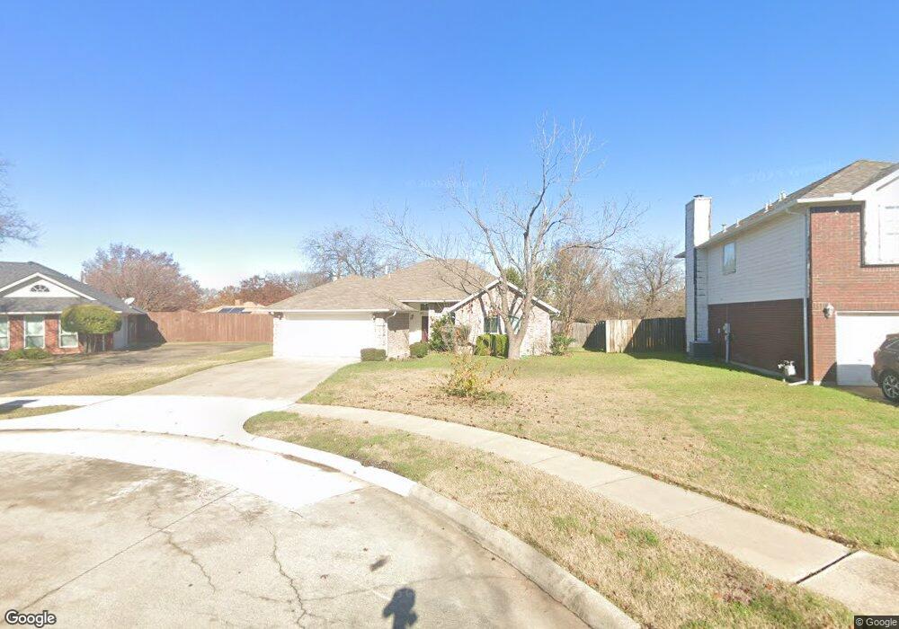 8009 San Jacinto Ct, North Richland Hills, TX 76180 - photo 1