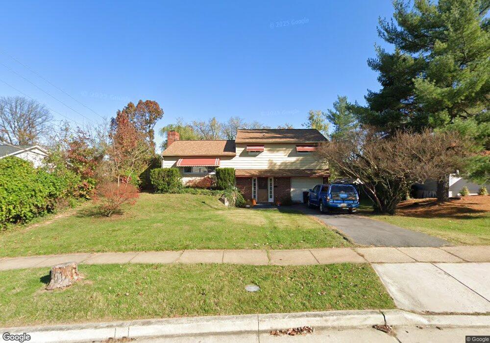 5711 Oakland Rd, Halethorpe, MD 21227 - photo 1