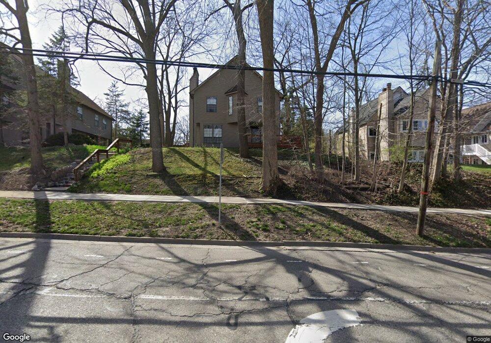 570 S 7th St, Ann Arbor, MI 48103 - photo 1