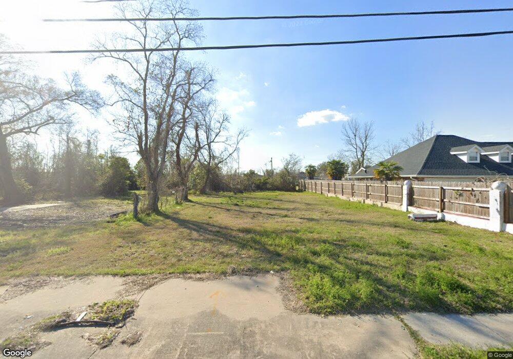 1723 Jake St, Lake Charles, LA 70601 - photo 1