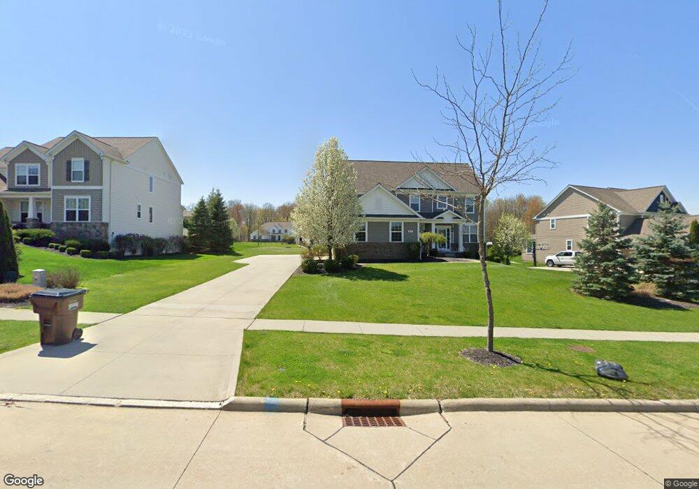 665 Joseph Dr, Aurora, OH 44202 - photo 1