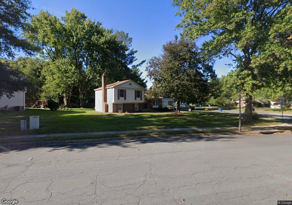 12621 Etruscan Dr, Herndon, VA 20171 - photo 1