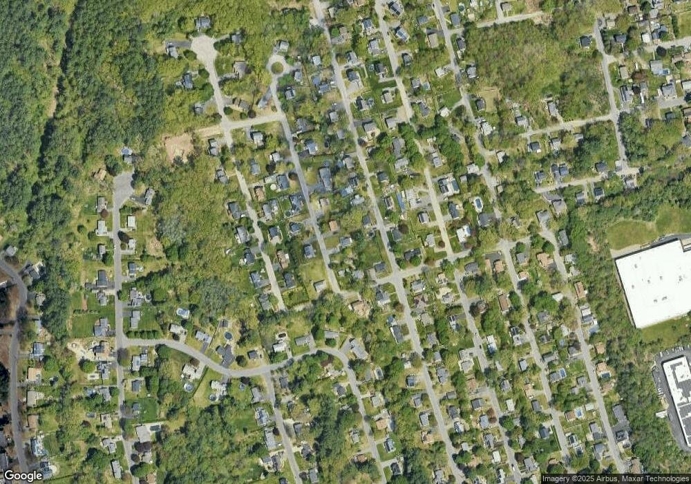 7 Bridgham St, Methuen, MA 01844 - photo 1