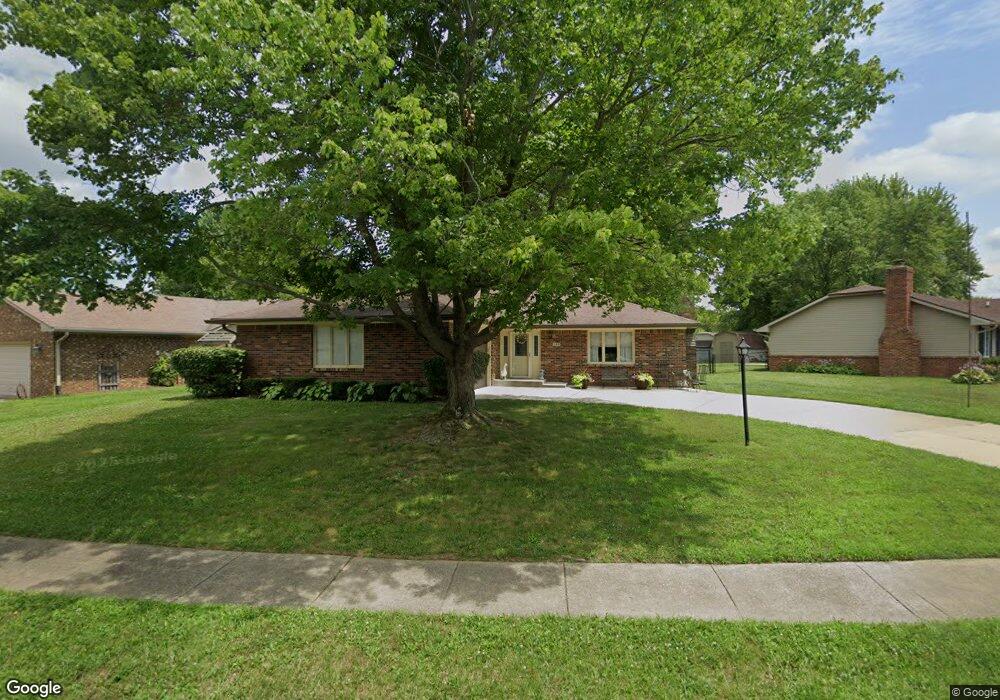 569 Galahad Dr, Franklin, IN 46131 - photo 1