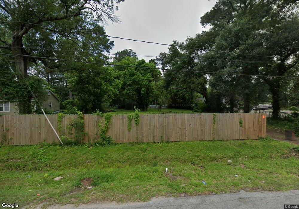 7132 Carothers St, Houston, TX 77028 - photo 1