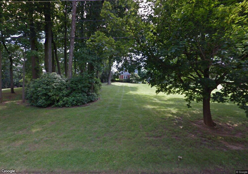 122 Cambridge Dr, Glen Mills, PA 19342 - photo 1