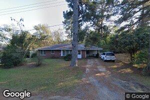 203 Willow St, Springhill, LA 71075