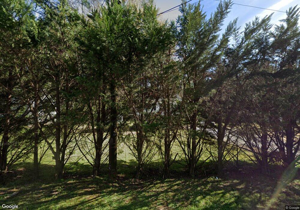 210 Myrtle St, Carrollton, GA 30117 - photo 1