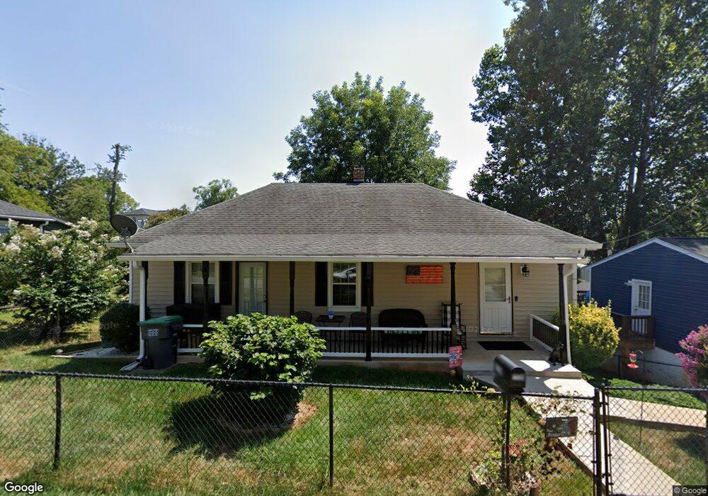 1208 Grove St, Charlottesville, VA 22903 - photo 1