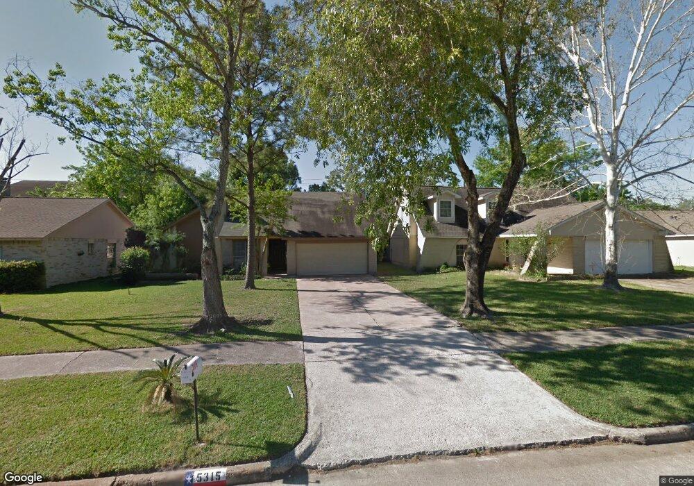 5319 Oak Cove Dr, Houston, TX 77091 - photo 1