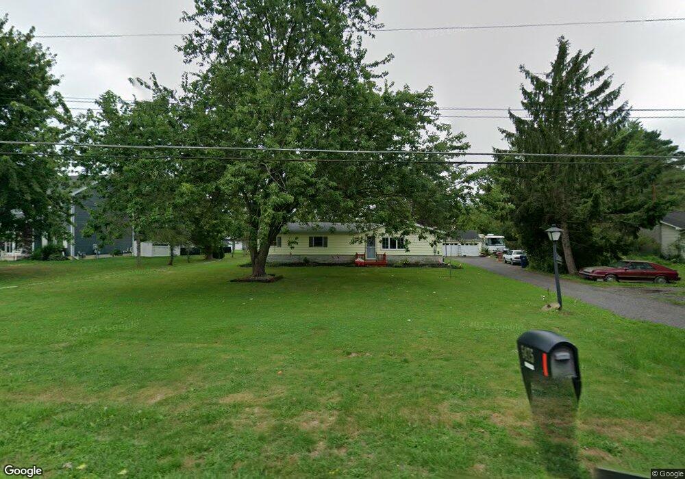 5470 Mapleton Rd, Lockport, NY 14094 - photo 1