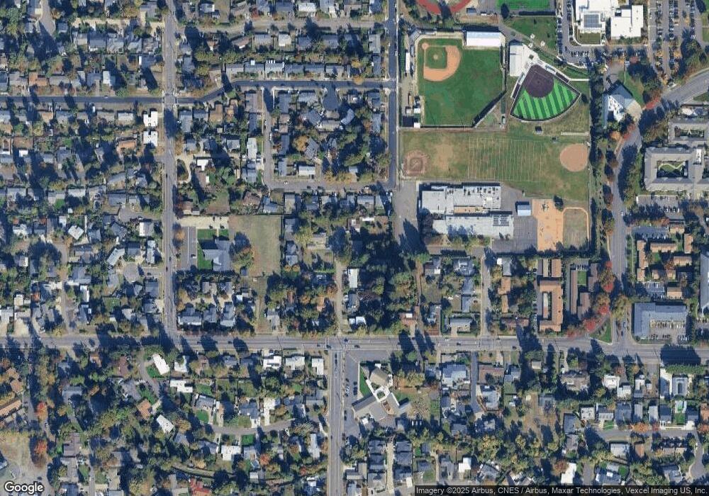 1421 Oakway Rd, Eugene, OR 97401 - photo 1