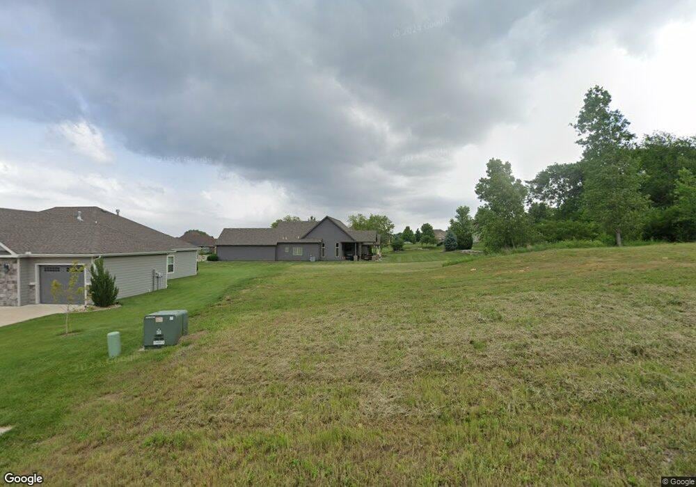 6210 SW 46th St, Topeka, KS 66610 - photo 1
