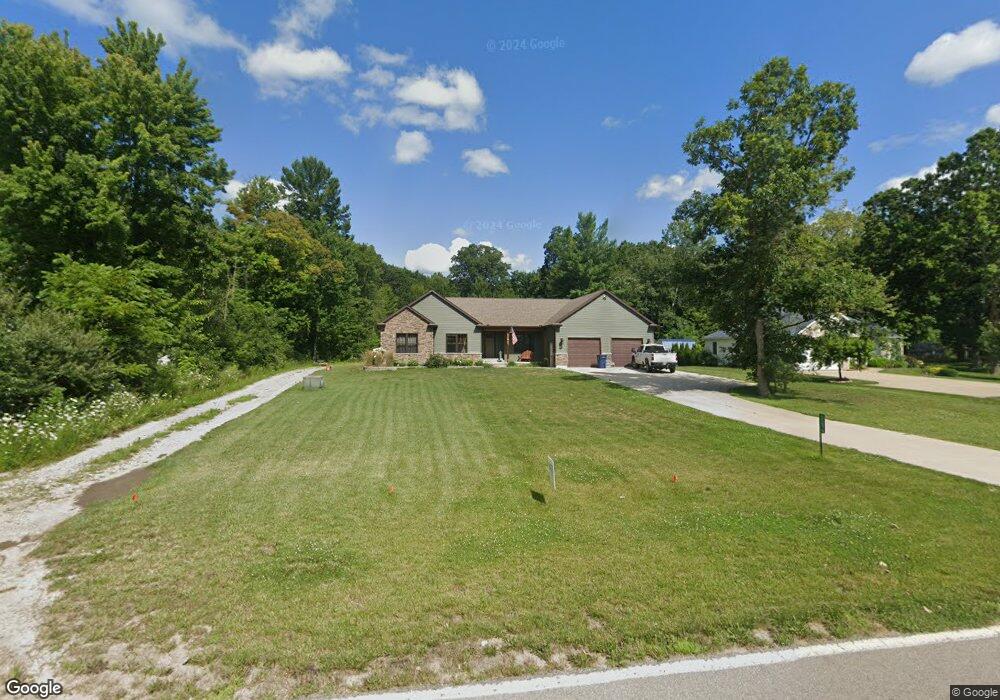 11575 Maple Rd, Birch Run, MI 48415 - photo 1