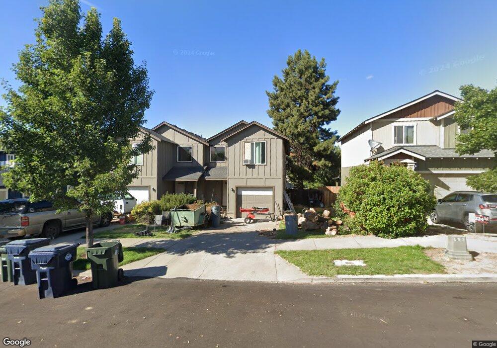 1014 NE Kayak Loop unit 1&2, Bend, OR 97701 - photo 1