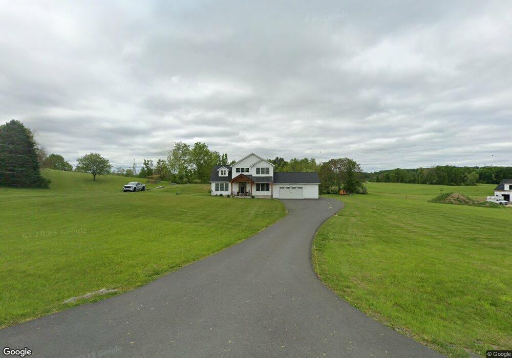 211 Menemsha Ln, Wynantskill, NY 12198 - photo 1