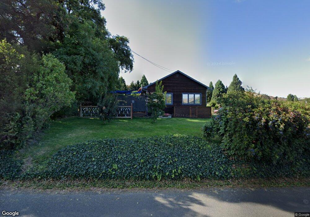 2804 E 10th St, the Dalles, OR 97058 - photo 1