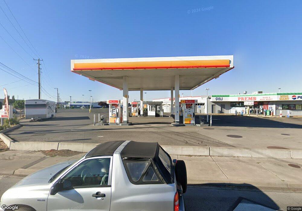 2566 S 6th St, Klamath Falls, OR 97601 - photo 1