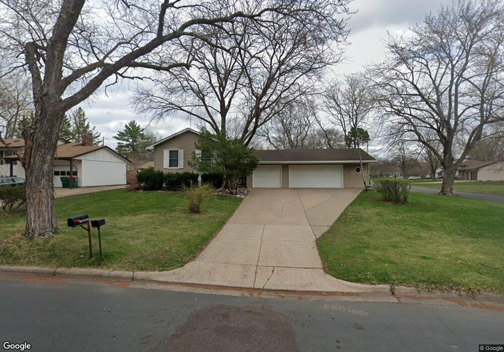 10301 Crocus St NW, Coon Rapids, MN 55433 - photo 1