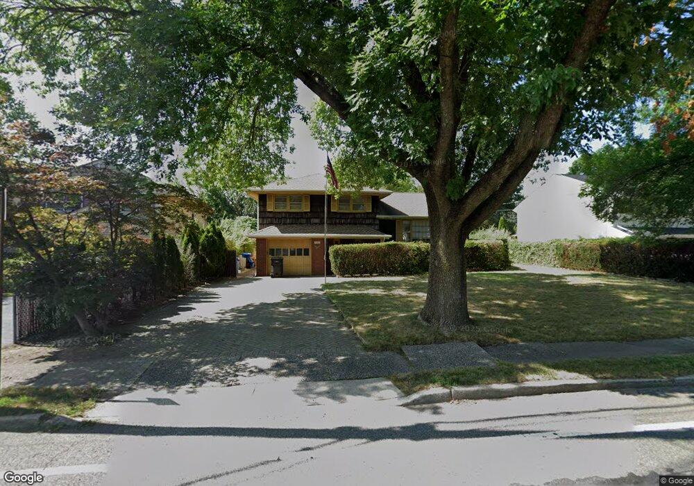 130 Linwood Ave E, Paramus, NJ 07652 - photo 1