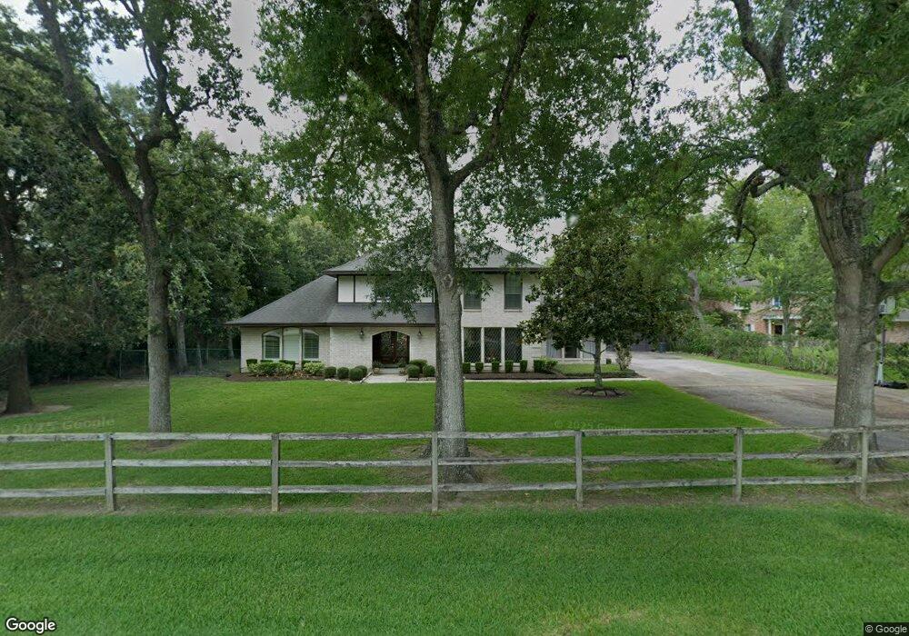 901 Layfair Place, Friendswood, TX 77546 - photo 1