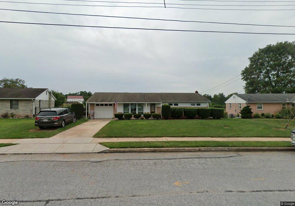 260 S 4th St, Mount Wolf, PA 17347 - photo 1