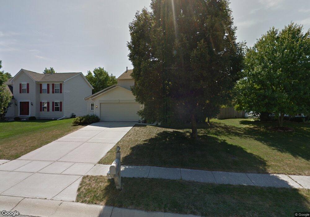 10227 Tybalt Dr, Fishers, IN 46038 - photo 1