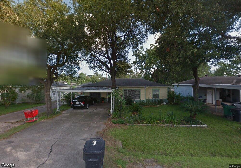 13509 Vicksburg St, Houston, TX 77015 - photo 1