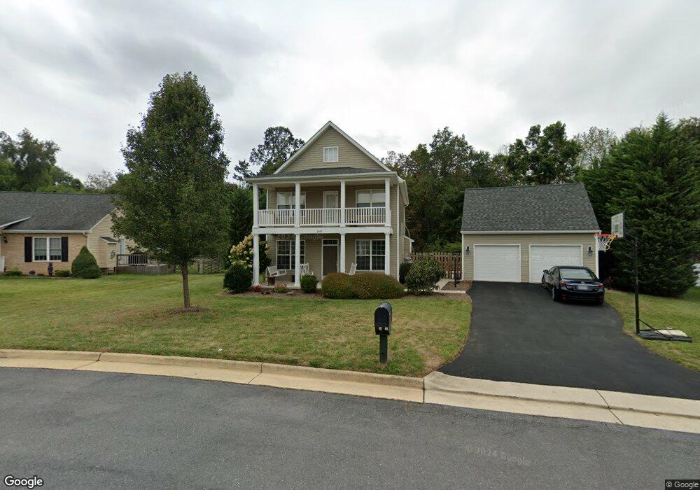 1042 Pendleton Dr, Waynesboro, VA 22980 - photo 1