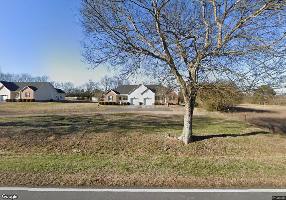 801 Reeves Station Rd SW, Calhoun, GA 30701 - photo 1