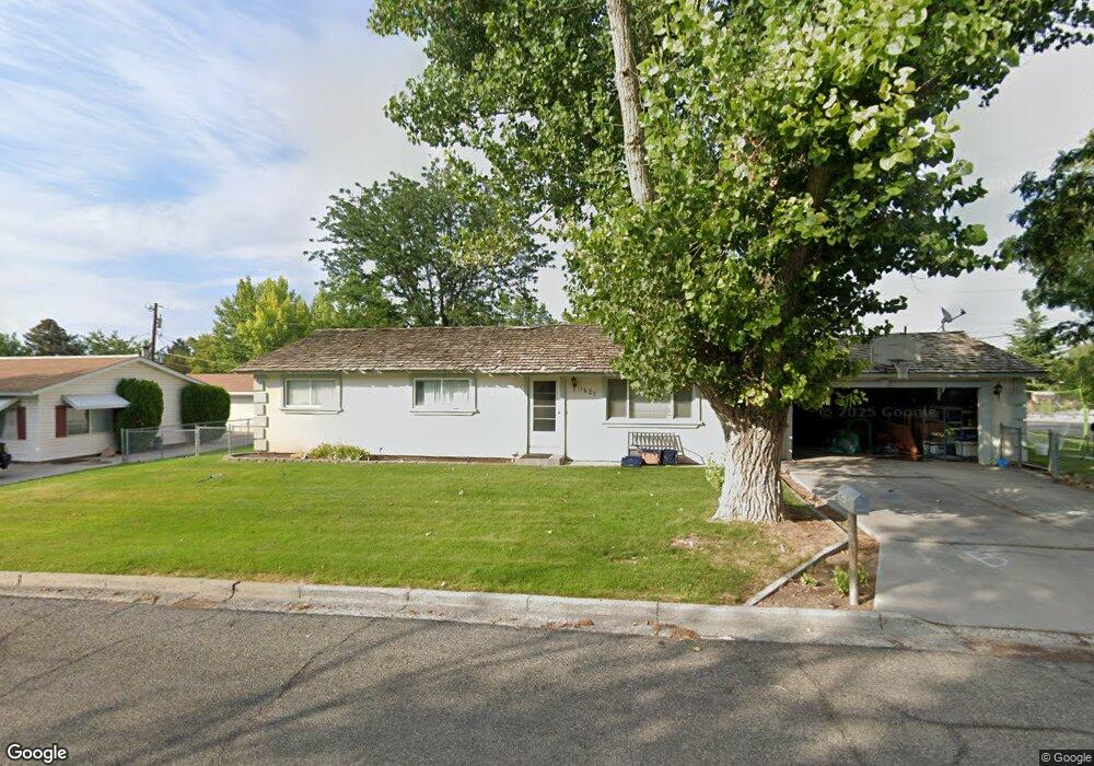1627 La Vega Ave, Winnemucca, NV 89445 - photo 1