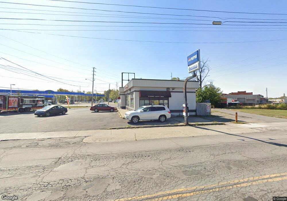 687 Kenton Ave, Marion, OH 43302 - photo 1