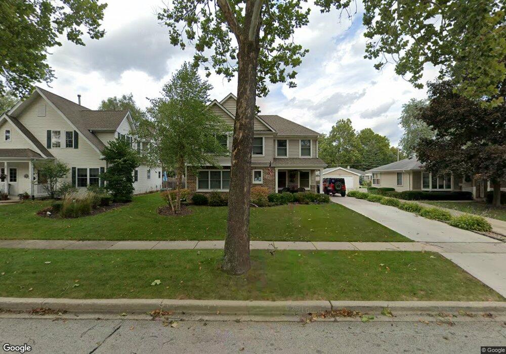 3702 Wren Ln, Rolling Meadows, IL 60008 - photo 1