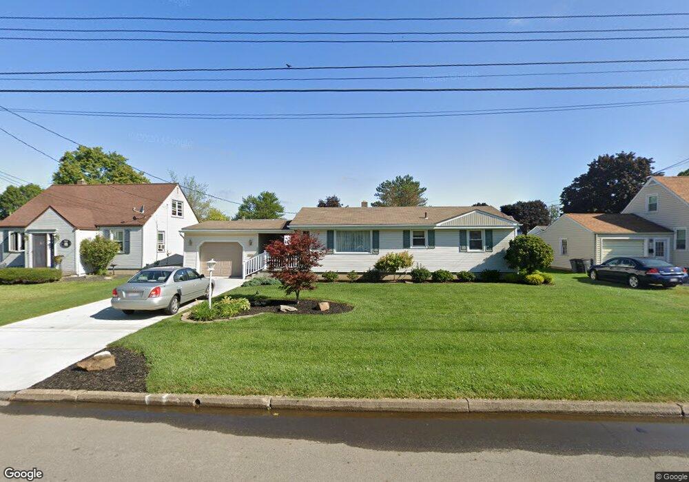 227 Smithfield St, Struthers, OH 44471 - photo 1