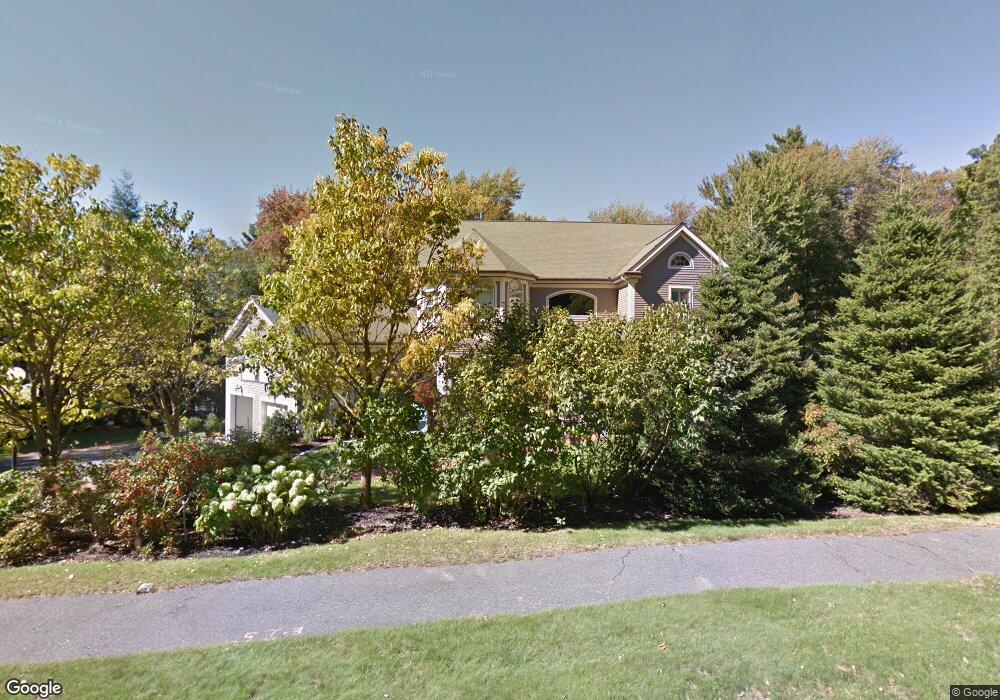 25 Carriage Dr, Lexington, MA 02420 - photo 1