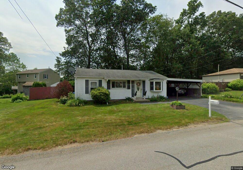 136 Laurie Ln, Lowell, MA 01854 - photo 1