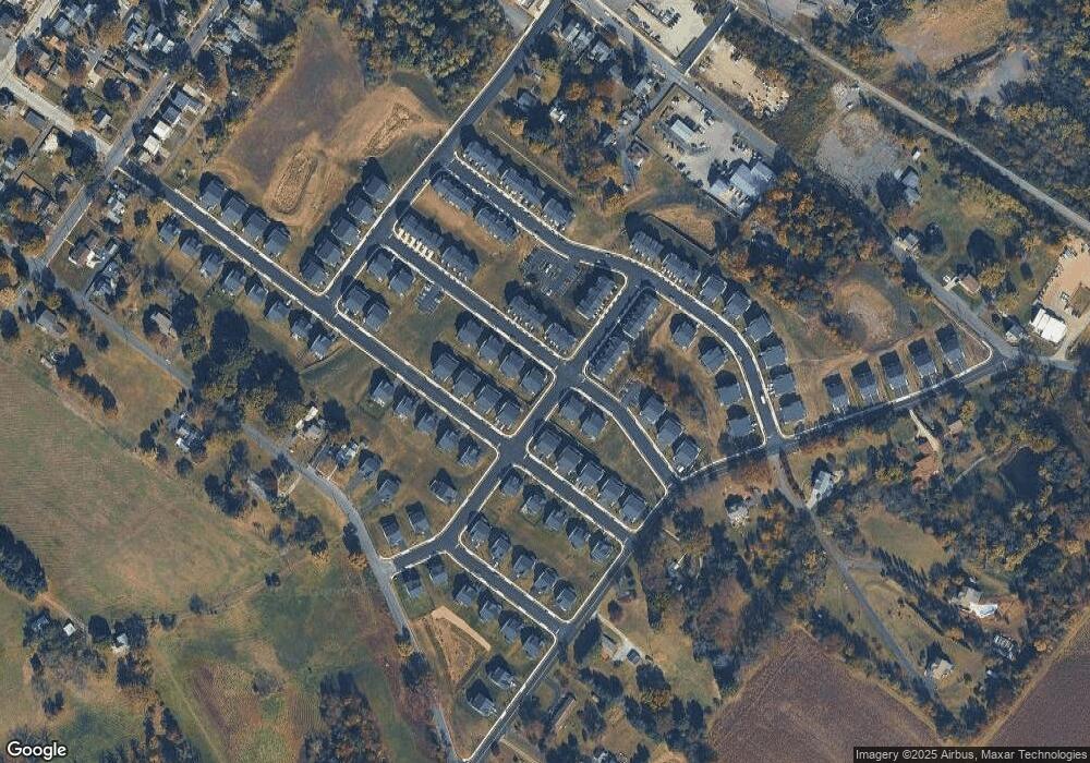 738 Peony Ln, Spring City, PA 19475 - photo 1