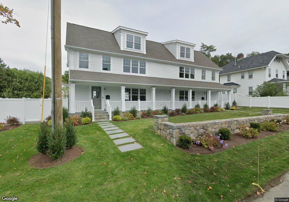 257 Bruce Park Ave unit 2, Greenwich, CT 06830 - photo 1