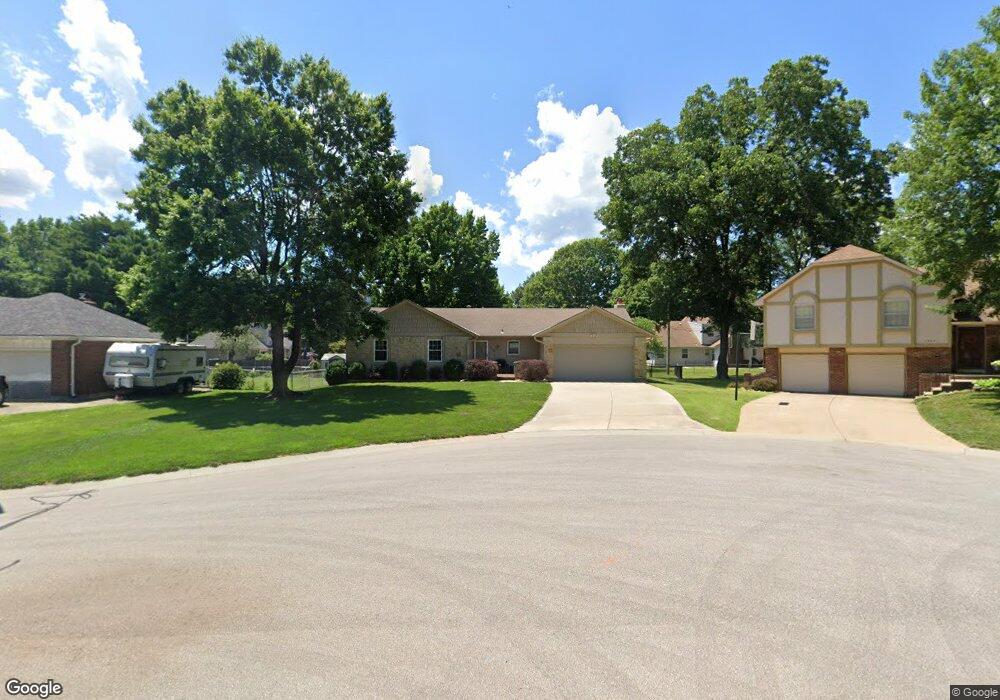 7208 Flint Cir, Shawnee, KS 66203 - photo 1