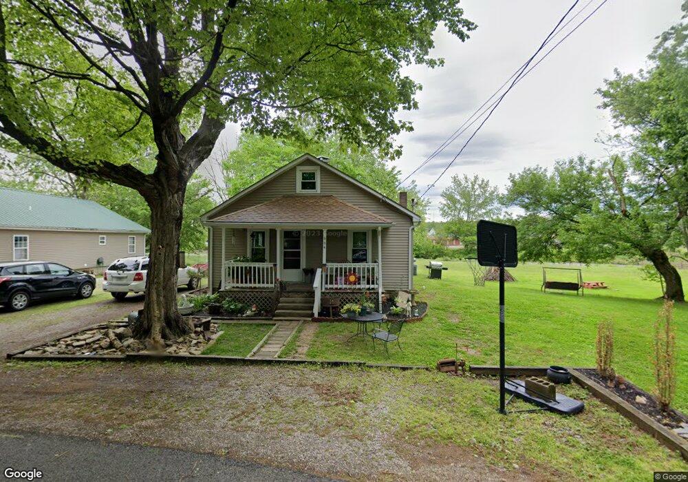 664 Slemmons Ave, Corydon, IN 47112 - photo 1