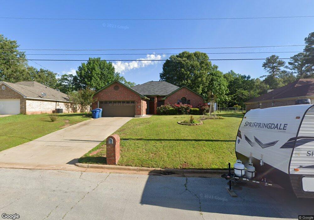 1511 Peach St, Kilgore, TX 75662 - photo 1