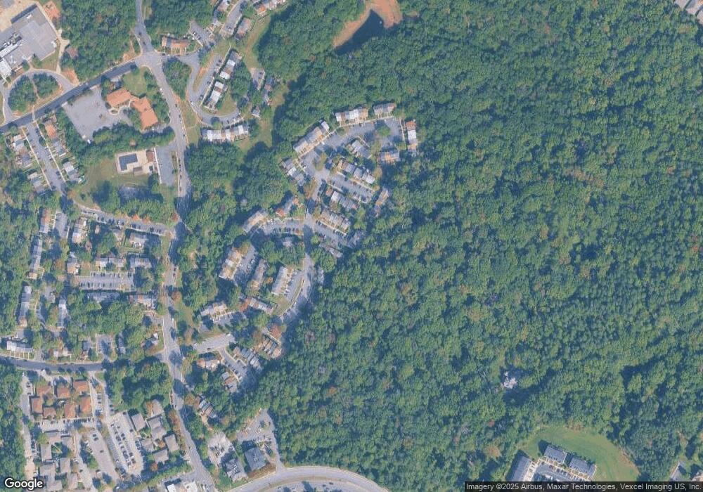 2039 Mayflower Dr, Woodbridge, VA 22192 - photo 1