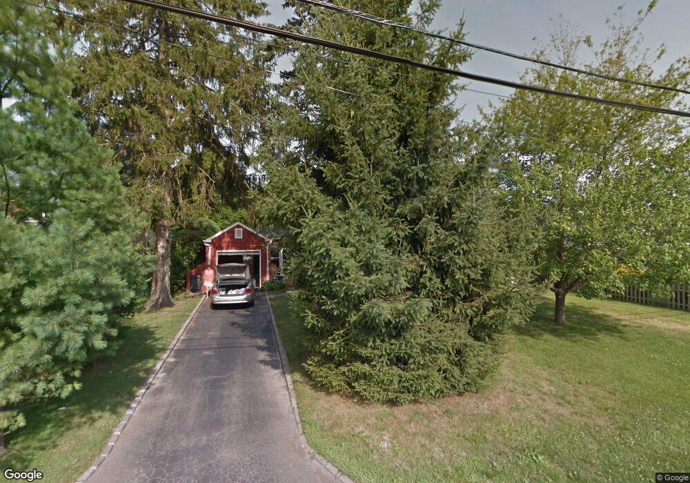 29 Snedecor Ave, Bayport, NY 11705 - photo 1