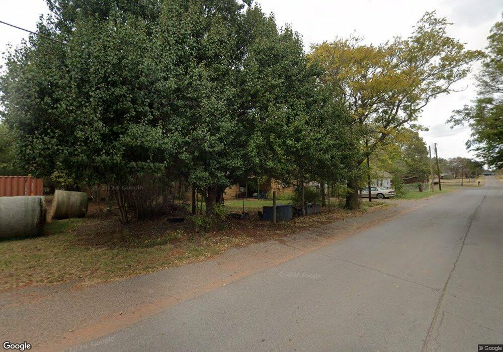 115 S Lester St, Elk City, OK 73644 - photo 1