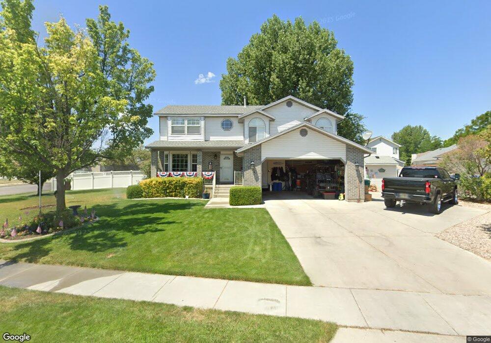 12064 S 3200 W, Riverton, UT 84065 - photo 1